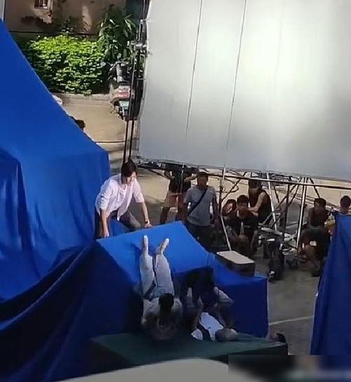 拍摄花絮推介,镜头背后的精彩瞬间