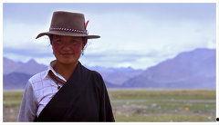 藏红飞个人资料,从草原走出的音乐传奇，探寻他的艺术人生